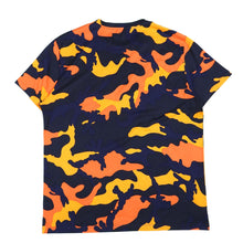 Load image into Gallery viewer, Valentino Orange/Navy Camo T-Shirt Size Large
