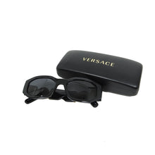 Load image into Gallery viewer, Versace Black Medusa Insignia Square Sunglasses

