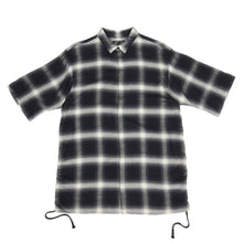 Load image into Gallery viewer, Helmut Lang Flannel SS Shirt Size Large
