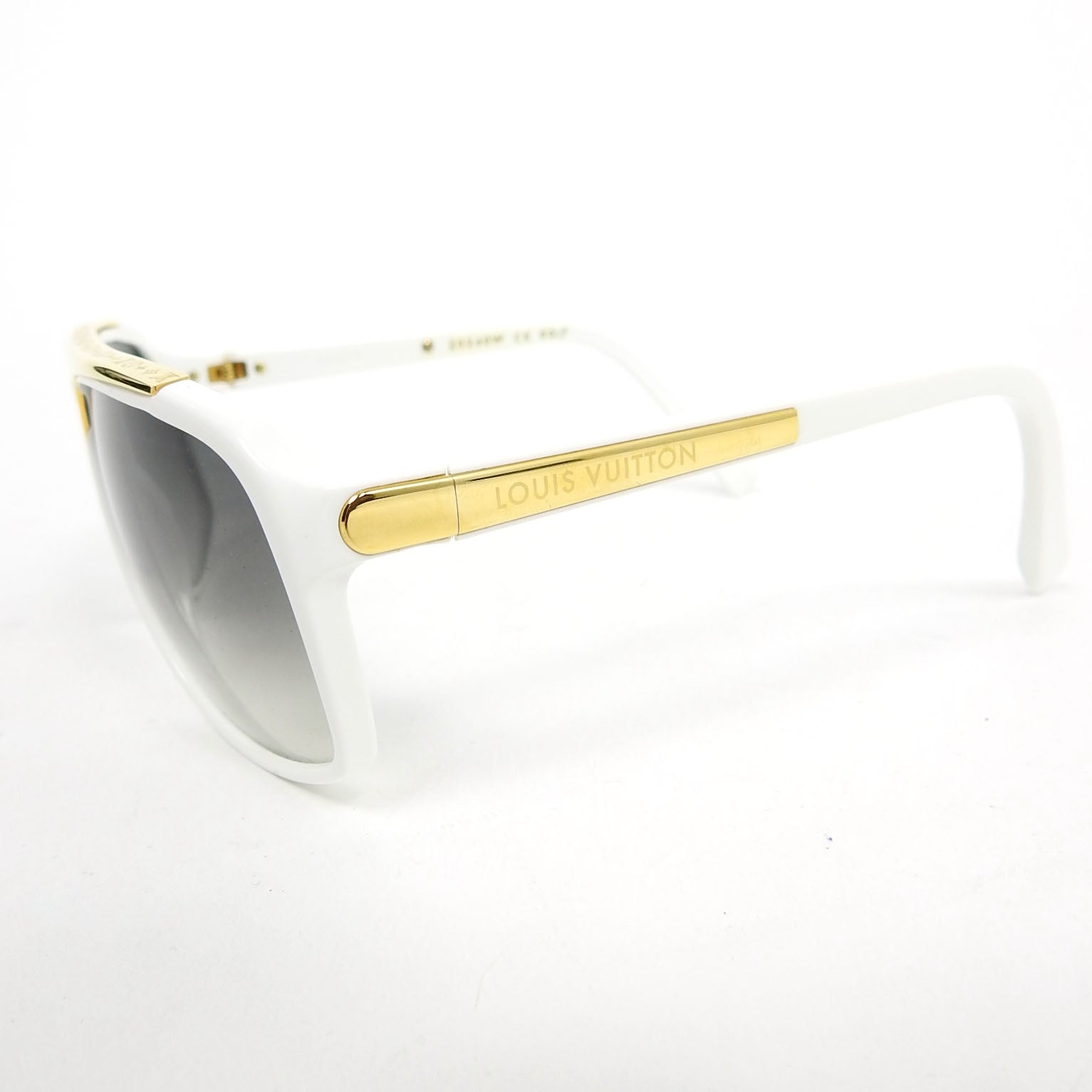 Louis Vuitton 2011 Evidence Sunglasses - White Sunglasses, Accessories -  LOU698728