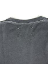 Load image into Gallery viewer, Maison Margiela T-Shirt Size Small
