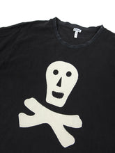 Load image into Gallery viewer, Loewe Skull &amp; Crossbones T-Shirts Size XL
