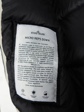 Load image into Gallery viewer, Stone Island AW&#39;20 Micro Reps Down Jacket Size Large
