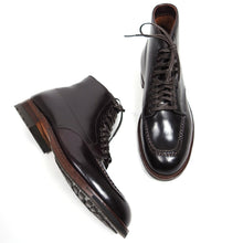 Load image into Gallery viewer, Alden Cordovan Leather Indy Boot Size 8
