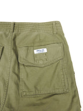 Load image into Gallery viewer, Neighborhood Olive Fatigue Shorts Size Medium
