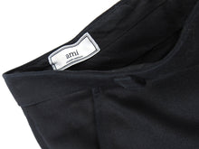 Load image into Gallery viewer, Ami Black Pant Size 40 
