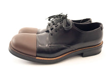 Load image into Gallery viewer, Prada Black &amp; Brown Toe Cap Lace Up Oxfords - 9
