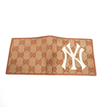 Load image into Gallery viewer, Gucci New York Yankees Wallet
