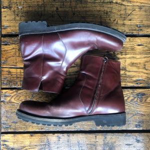 Salvatore Ferragamo Burgundy Soffio Side Zip Leather Boot - 11