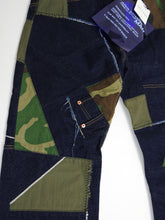 Load image into Gallery viewer, Junya Watanabe x Levi’s Patchwork Jeans Medium
