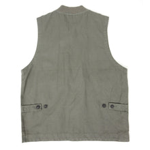 Load image into Gallery viewer, Universal Works Vest Grey Small
