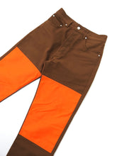 Load image into Gallery viewer, Etudes Camel Corner Canvas Trousers
