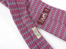 Load image into Gallery viewer, Hermes Vintage Magenta Pattern Silk Tie
