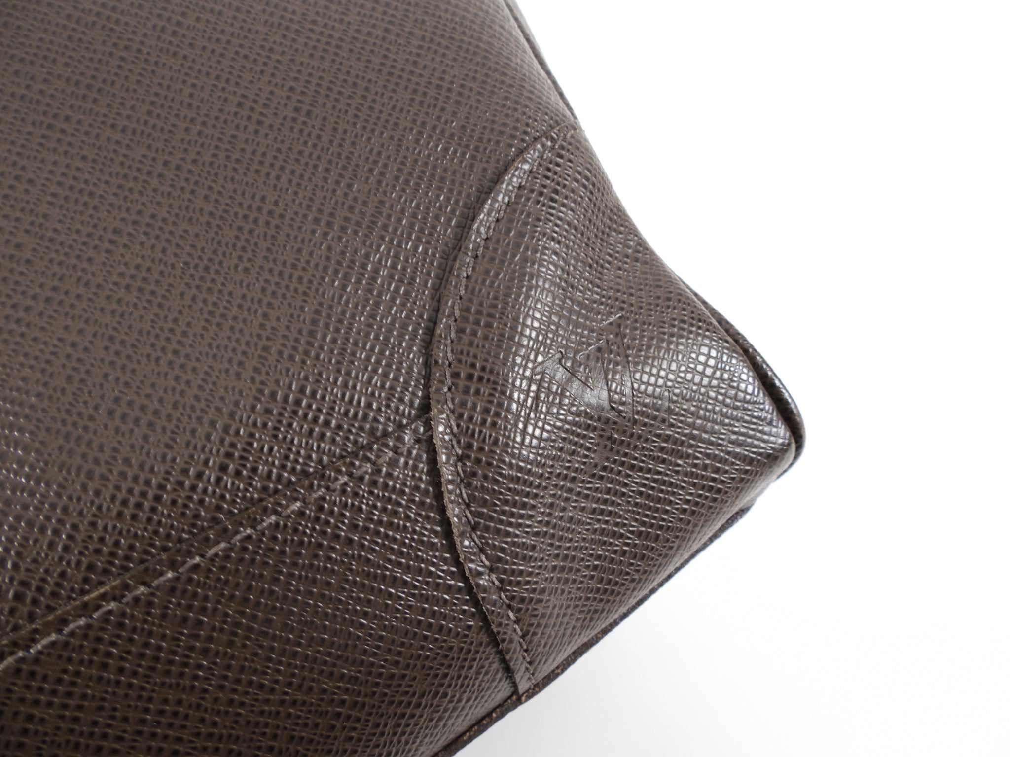Louis Vuitton - Nikolai Ardoise Duffle/Travel Bag (Taiga Leather)