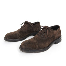 Load image into Gallery viewer, Tom Ford Brown Suede Shoe Size 42

